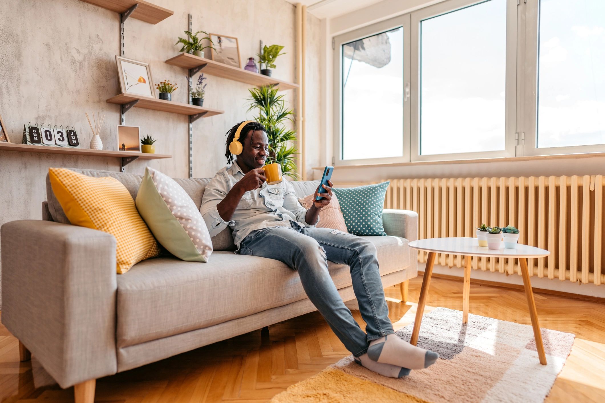 Young professional experiencing Avenza Studio in a luxury apartment